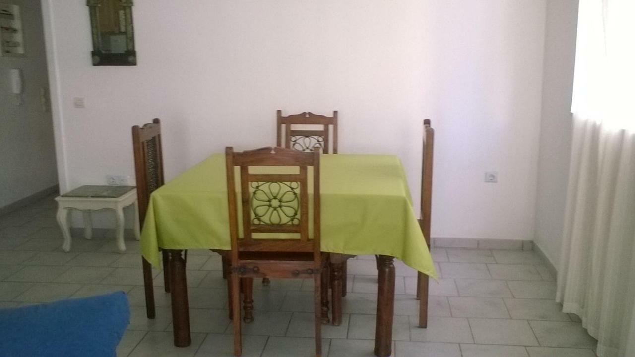 Nireos Proteos 20 Apartamento Rafína Exterior foto