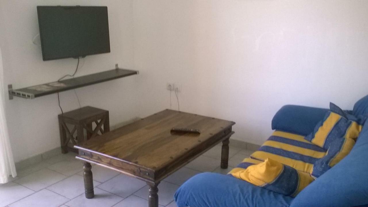 Nireos Proteos 20 Apartamento Rafína Exterior foto