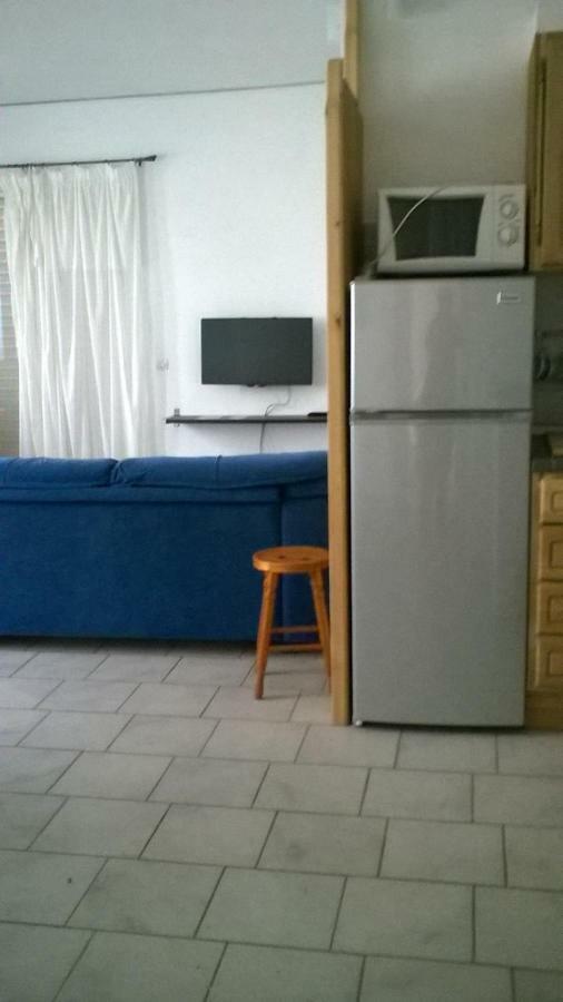 Nireos Proteos 20 Apartamento Rafína Exterior foto