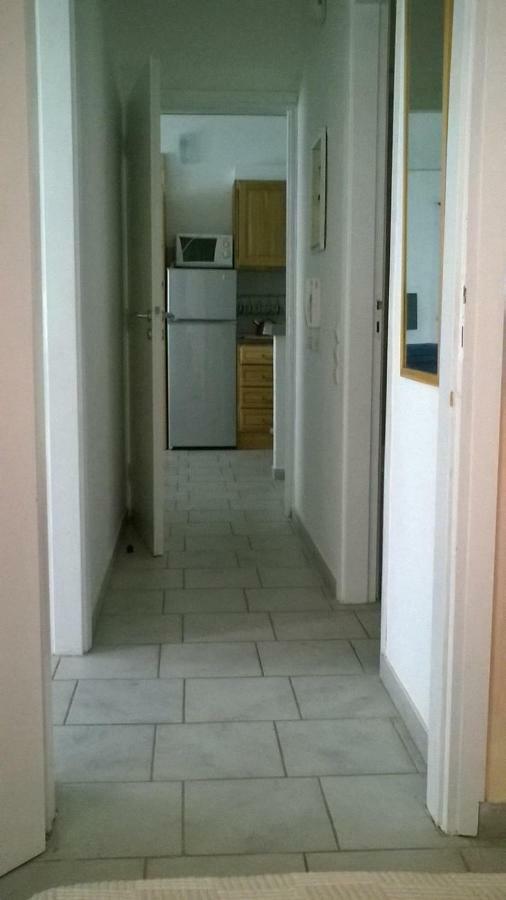Nireos Proteos 20 Apartamento Rafína Exterior foto